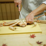 緒方 - 間人蟹をさばく！