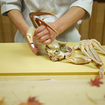 緒方 - 間人蟹をさばく！