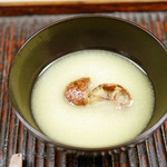 緒方 - 信州小布施栗（おぶせぐり）と銀杏のすり流しのお椀