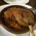 AU GAMIN DE TOKIO table - 鴨モモ肉のコンフィ白いんげん豆の熱々カスレ