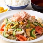 Takeya Shokudou - ゴーヤートマト揚げ豆腐のチャンプルー定食  890円