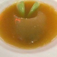 御膳房 銀座店 - フカヒレのスープ