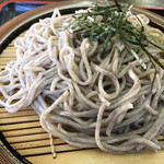 しな川 - ざるそばのアップ