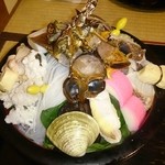 江戸三 - 若草鍋の具材♪下にほうれん草がたっぷり