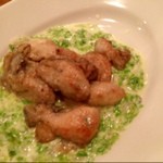 ビアンカーラ - 広島産真牡蠣のポワレ 生海苔のソース。美味！