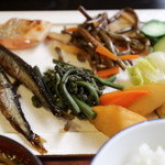 本家伴久 - 山菜/野菜/ししやもの甘露煮など(2015.Nov)