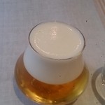 ルグドゥノム ブション リヨネ - おしゃれなグラスのプレミアムモルツ