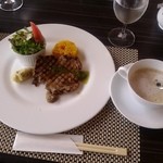 レストラン カシュカシュ - 九重夢ポークのグリルセットです｡