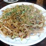 やきとり屯 - 2015.11.13焼きそば250円+税