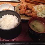 博多もつ鍋やまや エキマルシェ大阪店 - 唐揚げ定食