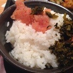 博多もつ鍋やまや エキマルシェ大阪店 - 盛り付け下手な高菜と明太子ごはん 