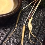 승지원 - 人参。いろいろ効くんだそう。