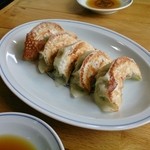 ギョーザ 300円