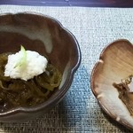Miyazen Ishii - お通しのもずくとサンマの梅炊き