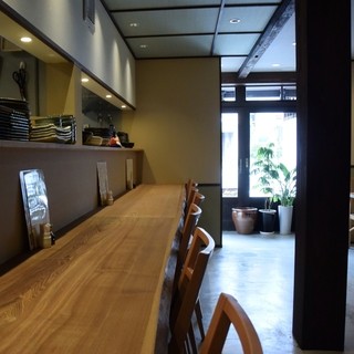 町屋ごはん 根菜料理と市場直送のお魚 東山やつはし_2