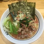 横浜家系ラーメン 黒帯 - えび塩らーめん（800円）