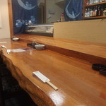 しまづ者 - カウンター席