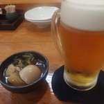 しまづ者 - お通しと生ビール