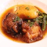 豚バラ肉のビール煮込み！！(*ﾉωﾉ)