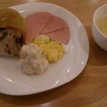 MAISON DE LOBROS - 朝食ビュッフェ1000円