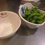 赤いとんがらし - 枝豆