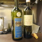 サンフォコン - 8,500円のオリーブオイルと5,000円の赤ワイン