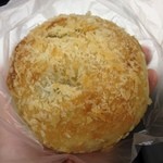 パン工房 モリヤ - 焼きカレーパン（160円）