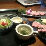 牛兵衛 草庵 - 山形牛一頭ランチ