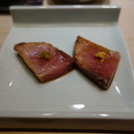 鮨 とかみ - ぶりの燻製