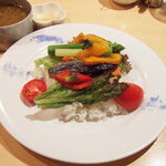 おまかせ亭 - 冷やし野菜カレー(1300円)