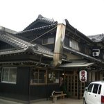 炭火焼うなぎ 東山物産 - お店