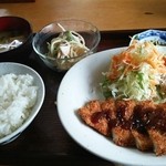 Aichan - 豚カツ定食７００円