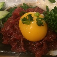 肉の田じま - 桜ユッケ