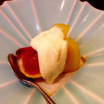 御料理 辰むら - 【2015年11月再訪時】デザート：イチジクとりんごのコンポート