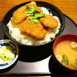 Bishokukashu Echigoya - たれカツ丼