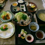 絶景レストラン うずの丘 - これが\6,500の3年とらふぐ鍋セット。美福鍋である。