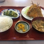 SS - あじフライ定食＋野沢菜漬け