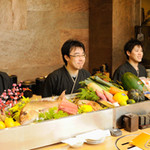 旬菜肉焼居酒屋ぼんた - カウンター席