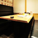 旬菜肉焼居酒屋ぼんた - 個室テーブル席　