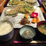 しらすづくし定食