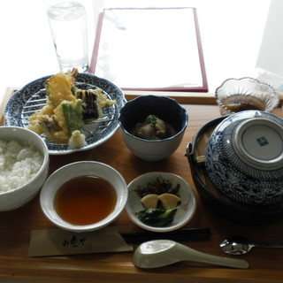 俵山れすとらん 山楽や