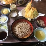 元祖 手打生そば やまびこ - 天ざる高遠そば