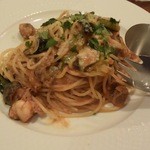 ビストロ 集 - 2015.11 アンコウとカーヴォロネロのトマト煮スパゲッティ