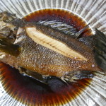 吾妻 - 金メバルの煮付け、身がふっくらで皮が弾力あり