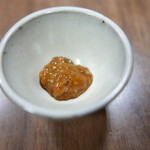 吾妻 - 自家製の塩ウニ、日本酒がガンガンすすみます