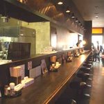 らーめん渡海家 - モダンなカウンター席