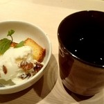 円山天ぷら　つかさ - 自家製カタラーナ＆レーズンアイス