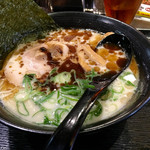 だるまのめ  - 黒だるまラーメン 針金 ¥800