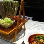 巴国布衣  - 料理写真:蒜泥白肉　他