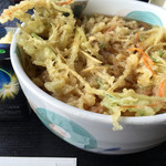 Onihauchi - 『赤鬼定食』のかき揚げ蕎麦